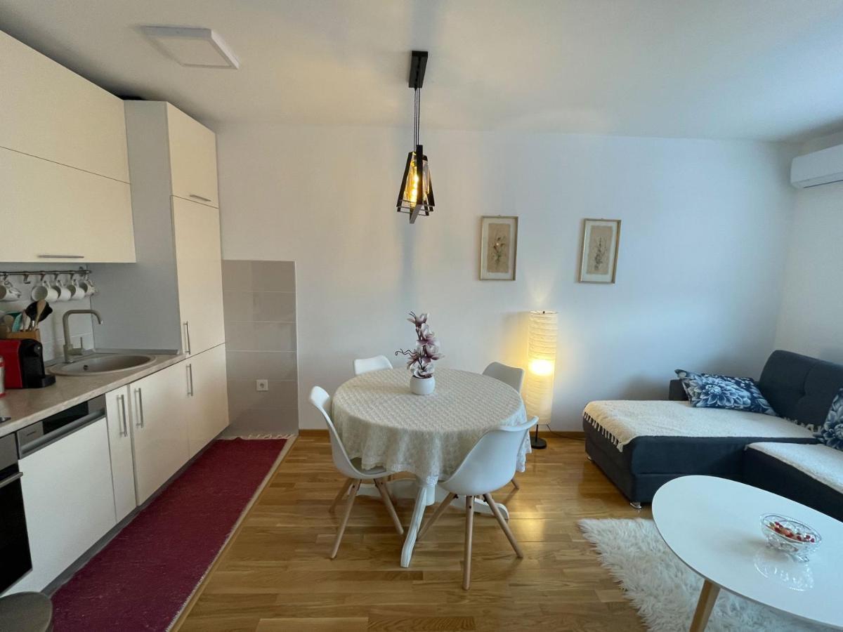Orhidea Doboj Apartamento Exterior foto